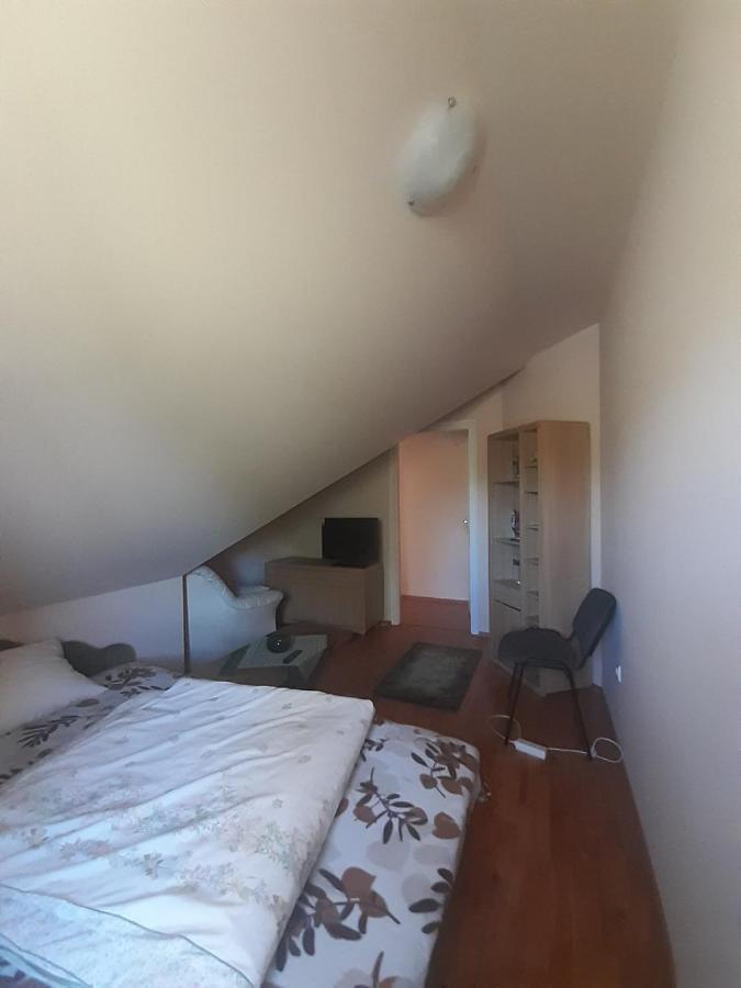 Szemermetes Erzsok Nyaralohaz Villa Gyomaendrőd Buitenkant foto