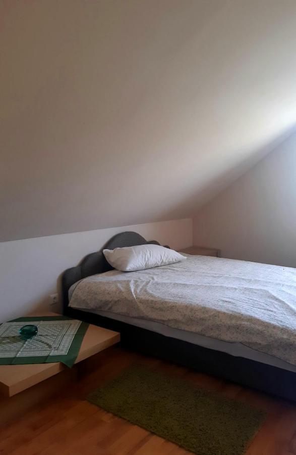 Szemermetes Erzsok Nyaralohaz Villa Gyomaendrőd Buitenkant foto